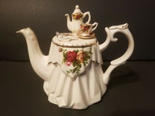 Vintage Royal Albert Old Country Roses Earthenware Tea Table Teapot Paul Cardew