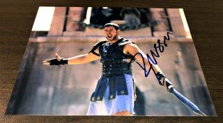 Gladiator - Russell Crowe Signed 8x10 Photo W/ Certified Autograph