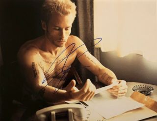 Guy Pearce Autographed Hand Signed 11x14 Photo W/coa Australian Actor Memento