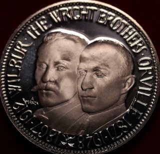 Uncirculated The Wright Brothers.  955oz Silver Medal