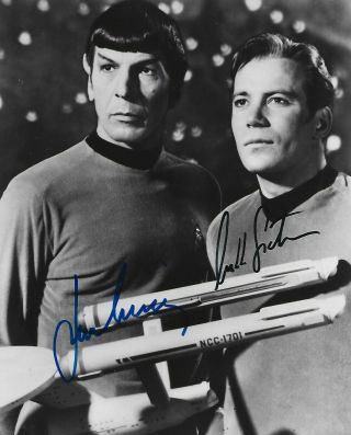 Star Trek Leonard Nimoy William Shatner Signed 8x10 Capt.  James T Kirk Mr.  Spock