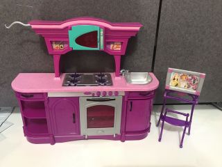2008 Barbie Doll My Dream House Glam Pink Kitchen Furniture Stove Sink Picture