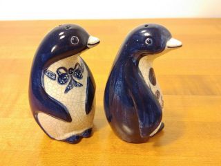 The Potting Shed Dedham Pottery Penguins W/ Bowties Salt And Pepper Shakers Rare