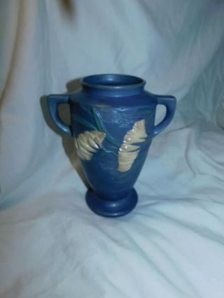 Vintage Roseville Pottery Blue Freesia Urn Shape Handled 8” Tall Vase