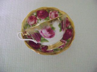 Royal Albert Old English Rose Treasure Chest Series Cup/saucer Heavy Gold 2