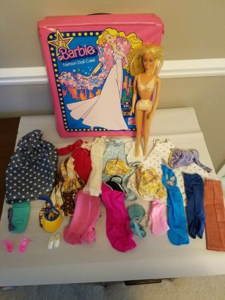 Vintage 1977 Barbie Fashion Doll Case Suitcase Pink With Clothes And 1966 Barbie