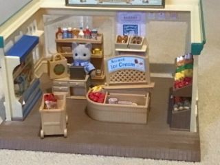Sylvanian Families Supermarket Grocery Play Set Bundle With Shop Keeper Doll