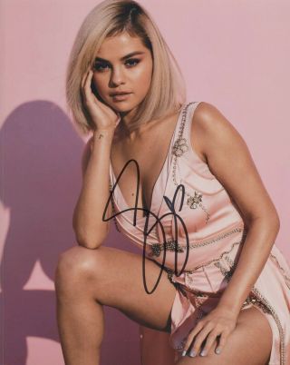 Selena Gomez Authentic Signed Autographed 8x10 Photograph Holo