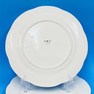 RARE Set Of 2 Block WINDSOR BONE White Dinner Plates 10.  5 