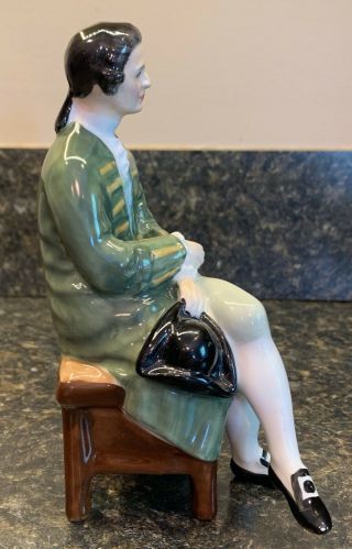 Vintage Royal Doulton A GENTLEMAN FROM WILLIAMSBURG Figurine HN 2227 3