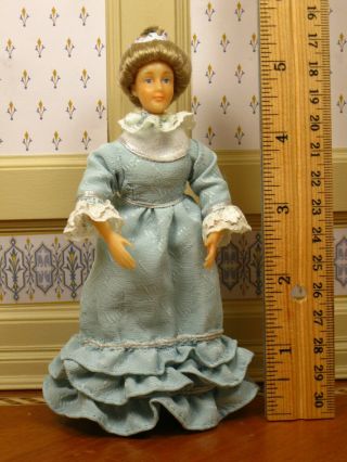 Anne Clark MerryMeeting Victorian Lady Doll in Green Dress Dollhouse Miniature 2