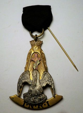 Vintage I N R I Medal / Pin Stick Pin Enamel Robbins Co Attleboro Mass.  Pinback