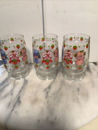 Strawberry Shortcake Vintage 1981 Juice Glasses.  Set Of 3.