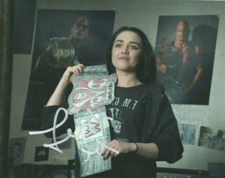 Florence Pugh Fighting Family Autographed Signed 8x10 Photo