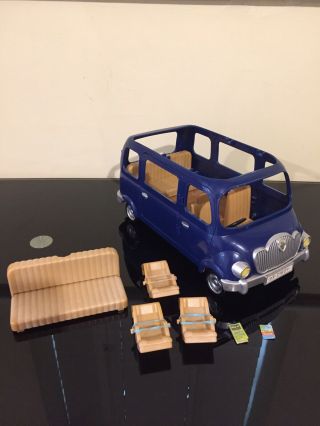 Sylvanian Families Bluebell Seven Seater Bus With Baby Seats
