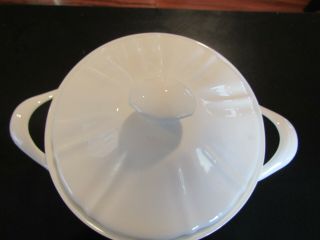 GORGEOUS MIKASA ANTIQUE WHITE 2 QUART COVERED CASSEROLE HARD TO FIND 3
