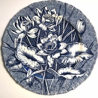 Vintage 1929 Wedgwood Water Lily Plate - Shell Rim,  Cobalt Blue,  10 1/2 "