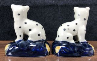 Matched Pair 2 Antique Staffordshire Cat Figurines Blue Pillow Black Spots 3