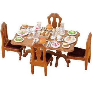 Sylvanian Families - Dinner Party Set Ideal Christmas Gift