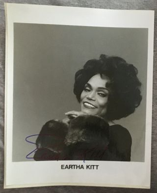 Eartha Kitt Catwoman Hand Signed Autographed 8 X 10 Photo W/coa