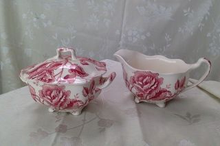 Vtg English Chippendale Johnson Brothers England Red Flower Sugar & Lid,  Creamer