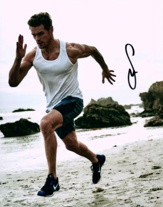 Sam Heughan Autographed 8x10 Photo Signed Picture Pic,