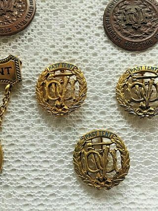 Daughters of Civil War - Three Pins and a Presidential Badge 2