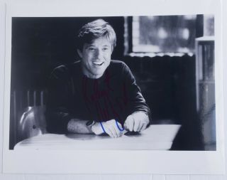 Robert Redford Signed / Autographed 8 X 10 Photo Oscar Winner Movie Star
