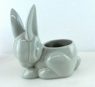 Red Wing Art Pottery 1339 Planter Bunny Rabbit Animal 5.  25 " Gray Ta
