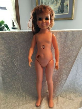 1970 Ideal Crissy Doll Talking.  Grows Hair.  18 Inches Pull String Missing