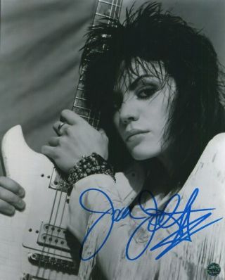 Joan Jett 8 X 10 Autographed Photo Singer Songwriter Crimson & Clover