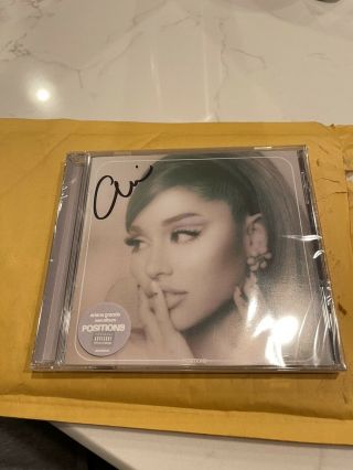 Ariana Grande Signed Positions Cd Limited - Authentic In Hand Auto