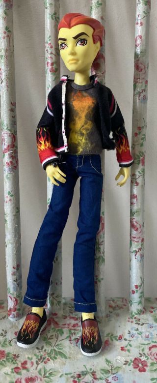 Monster High Home Ick Heath Burns Male Doll Posebale Jointed Boy Figure