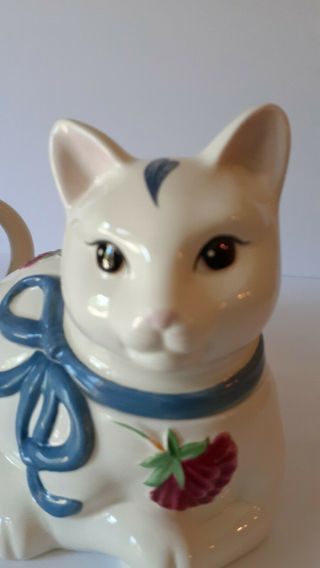 Lenox POPPIES ON BLUE Barnyard CAT / KITTEN / KITTY Sugar Bowl & Creamer SET 2