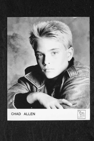 Chad Allen - Signed Autograph and Headshot Photo set - Dr.  Quinn 2