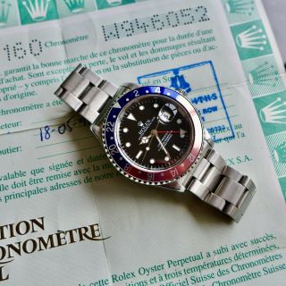 A Stunning 1995 Full Box Set Rolex Oyster Perpetual Gmt Master Pepsi Ref.  16700