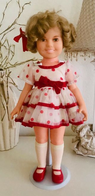 Shirley Temple Doll.  16” By Ideal 1972 Red Shoes And Polka Dot Dress Great Shape