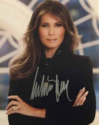 Melania Trump Signed 8x10 Photo Autograph
