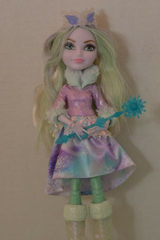 Ever After High Crystal Winter Epic Winter Doll With Accessories