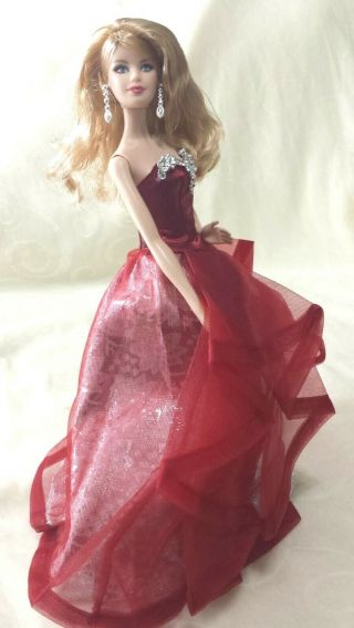 Mattel Barbie Collector 2015 Holiday Barbie Doll Blonde Hair Blue Eyes Chr76.