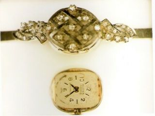 One lady,  14K white gold and diamond ‘Eloga’ wristwatch 3