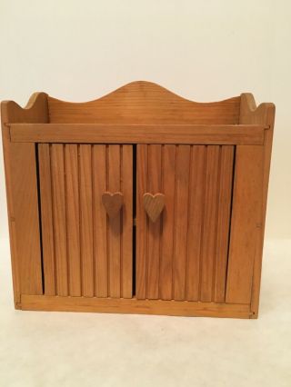 Tender Heart Treasures Cabinet 1997