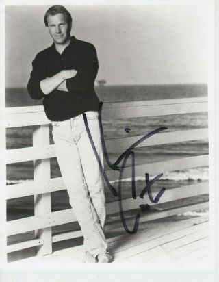 Kevin Costner Signed Photo Autographed 8x10 Bull Durham Field Of Dreams