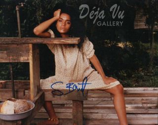 Lisa Bonet Autograph - Signed Photo - The Cosby Show - A Different World - - Vf