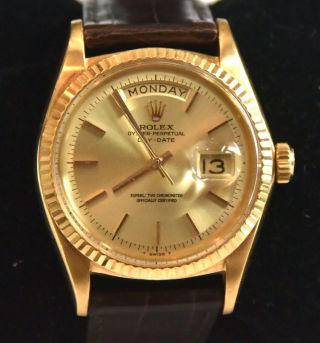 Mens Rolex Day - Date President 18k Yellow Gold Watch Black Band White Stick1803