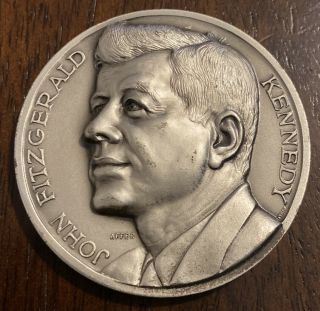 Rare Vintage Sculptured Medal Of John F.  Kennedy By Artist Costantino Affer