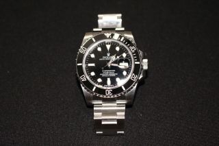 Rolex Submariner Date 116610LN Black Dial Stainless - 2015 Box & Papers 2