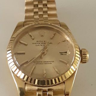 Rolex Ladies Datejust 18k Yellow Gold 26 Mm Jubilee Watch 6917 Circa 1979
