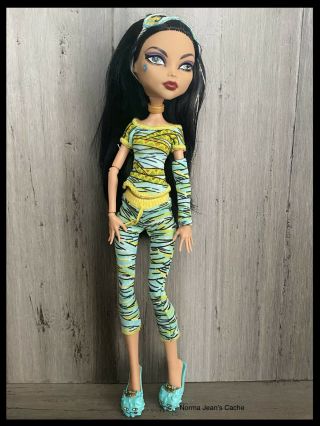 Monster High Doll Cleo De Nile Dead Tired