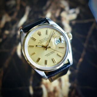 A Stunning Gents Vintage 1977 Rolex Oyster Perpetual Datejust Steel & Gold Watch
